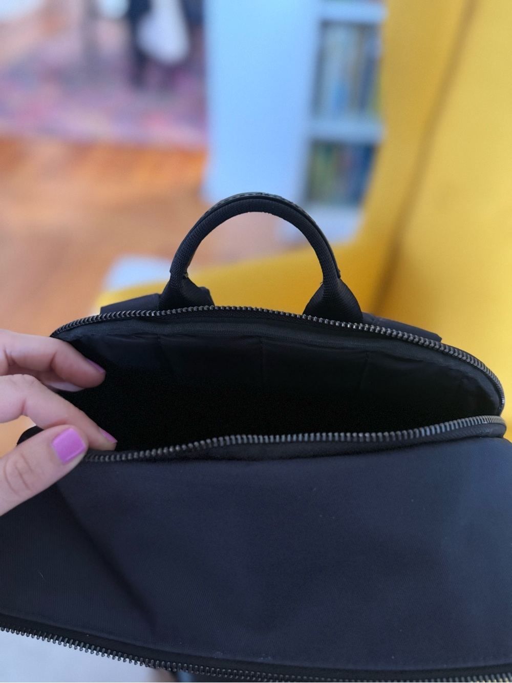 July Carryall Backpack 20L - Navy & Excellent Condition! - Picture 7 of 7